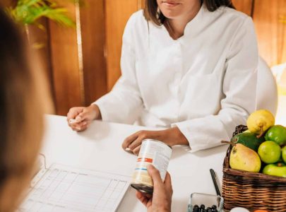Naturopathe : salaire, débouchés et réalité du métier en 2025