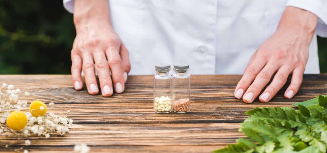 Peut-on devenir naturopathe sans diplôme médical ?