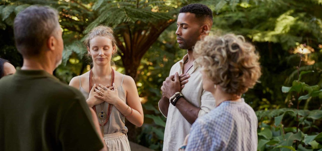 Quelle différence entre naturopathe, sophrologue, aromathérapeute et coach bien-être ?